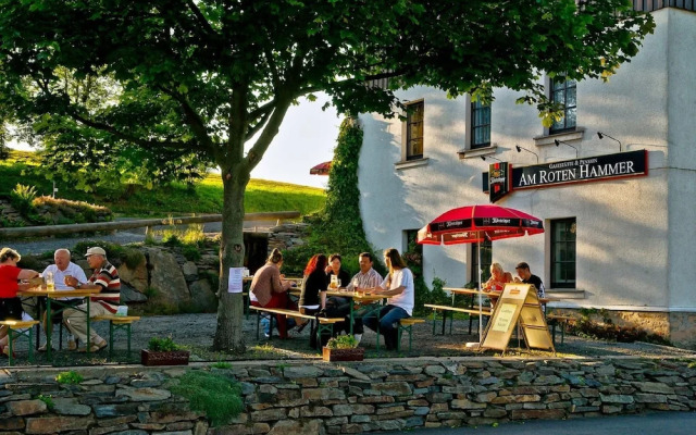 Pension & Gaststätte Am Roten Hammer