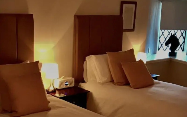 The Kirkstyle Inn & Rooms