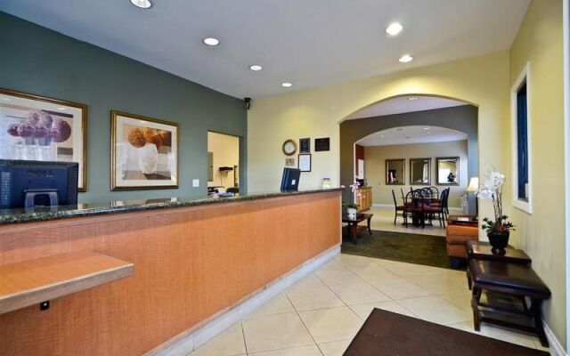 Best Western Golden Triangle Inn - Closed