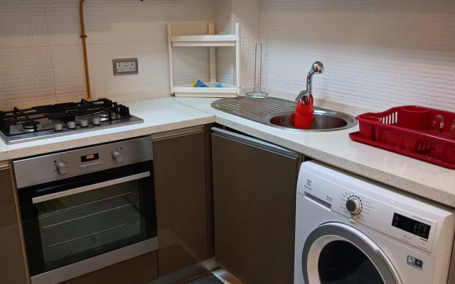Remarkable 2-bed Apartment in Dubai