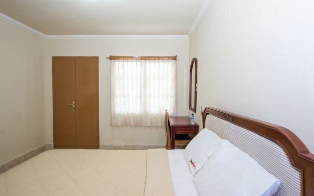 Semawang Beach Hotel