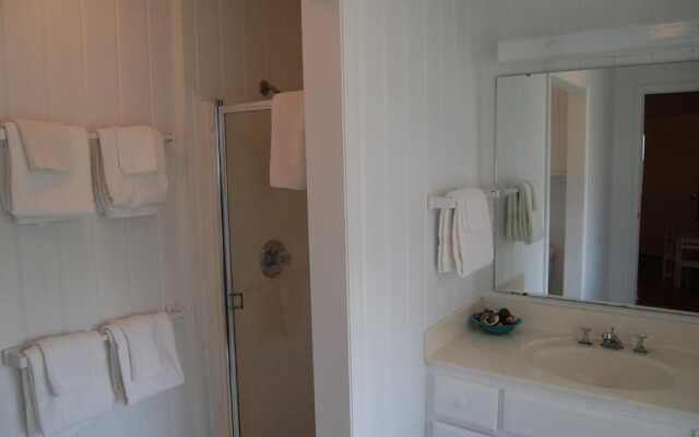 E-Z Does It - 7 Br Home