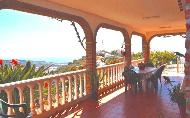 House With 4 Bedrooms in Torrox, With Wonderful sea View, Private Pool