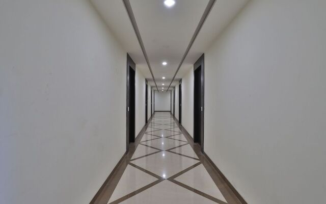 Capital O 41581 Hiriz Hotel