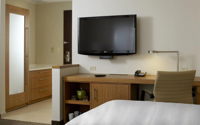 Hyatt Place Ontario / Rancho Cucamonga