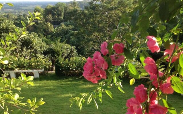 Ruen Roylanna Resort