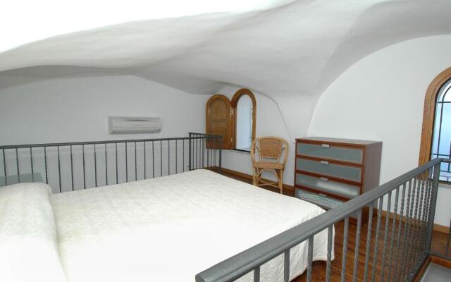 Amalfi 51