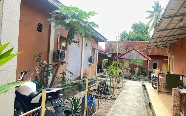 Hotel O Guest House Leo Patra