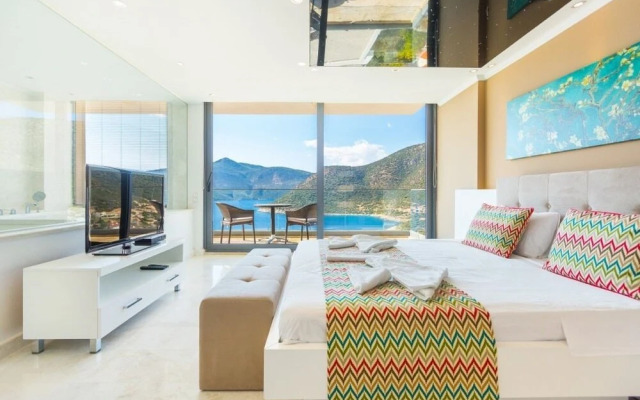 Villa Maris by Akdenizvillam