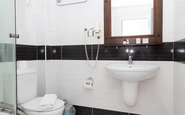 Inanc Hotel