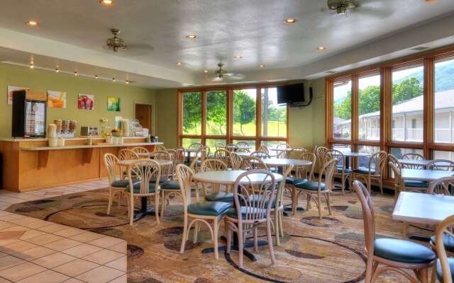 Quality Inn Cherokee Riverside