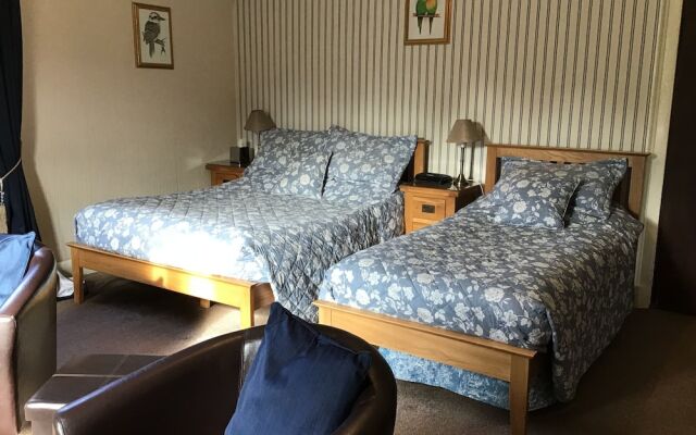 Hundalee House Bed and Breakfast