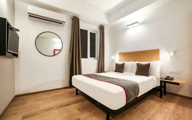 OYO Townhouse 178 Sector 52