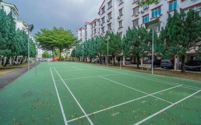 Spacious 3-bedroom with Pool for 6 - Subang Jaya