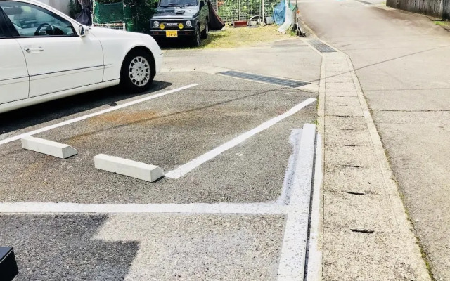 Ricco Mond Hills Apartment House 101