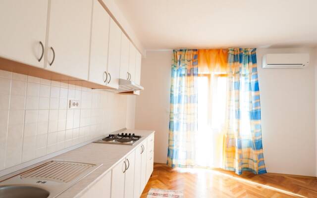 A3 Apt w Balcony & sea View,2 min Walking to Beach