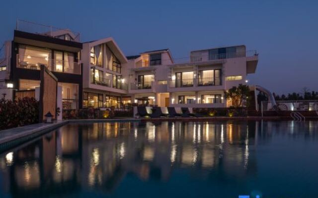 Xinchang Mountain Letter · Cloudside Homestay