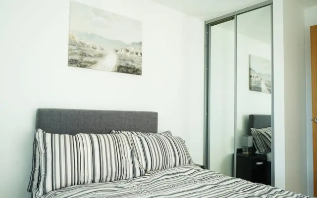 Inviting 2-bed Apartment in Sheffield