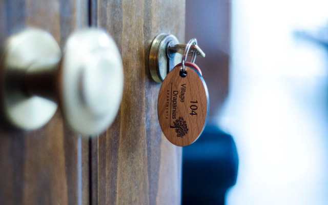 Village Drapanias Apartments