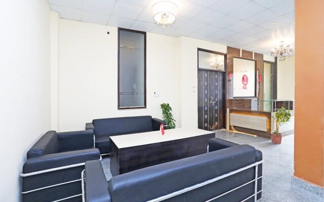 The Diamond Nest by OYO Rooms