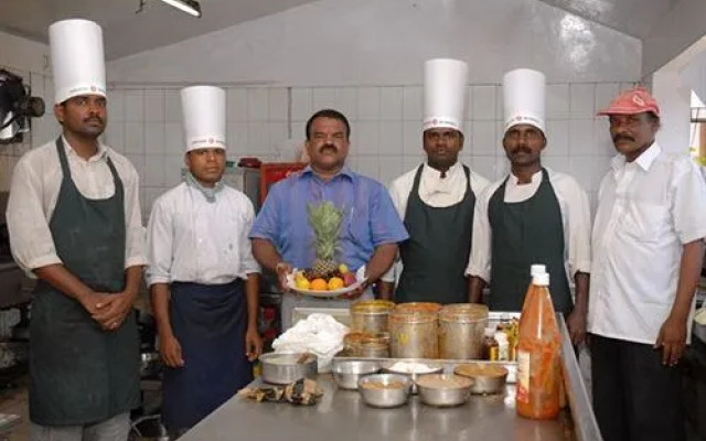 Hotel Parvathi Residency