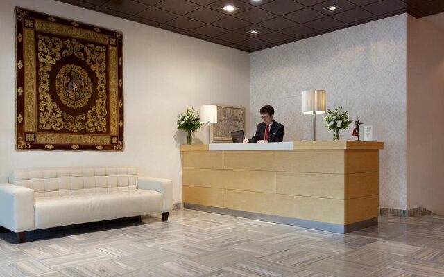 Alcazar Hotel