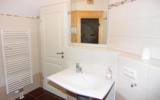 Seeadler holiday apartment in the ferry house, Vieregge