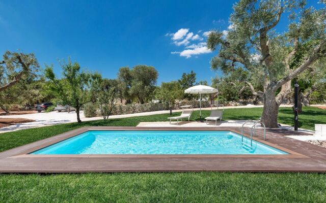 2456 Trullo Venti by Perle di Puglia