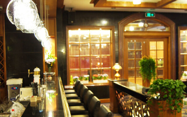 Capital Hotel