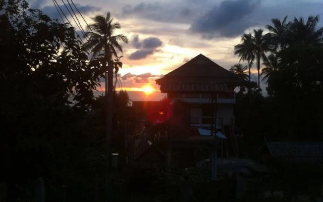 Lanta Mattia Bungalows and Resort