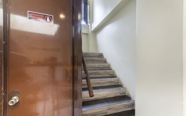 OYO 540 Verovino Suites