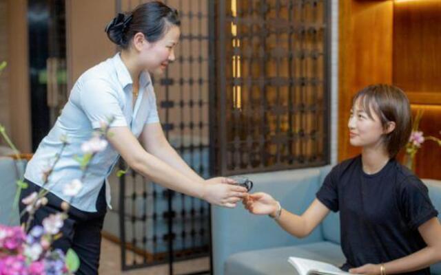 METEORLAND Hotel (Shaoshan Former Residence Scenic Area)