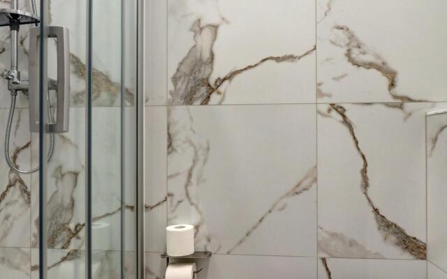 Knokey на улице Ивана Франко