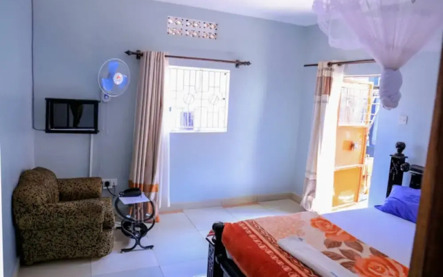 Luwafu Guest House
