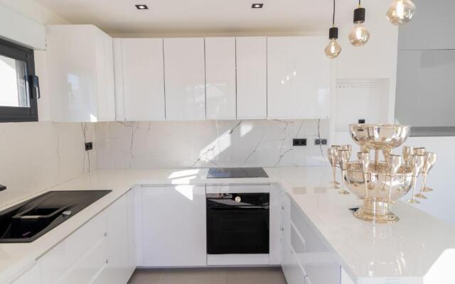 Villa 6 pers à 30m de la mer