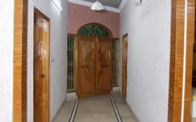 Karachi Motel