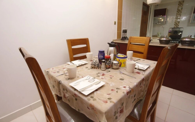 Esao Airport Suites