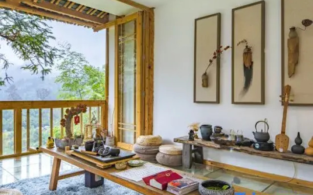 seclusion Hotel(Liping Zhaoxing store