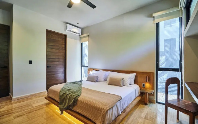 Lujoso Condo en Holistika by BT Homes