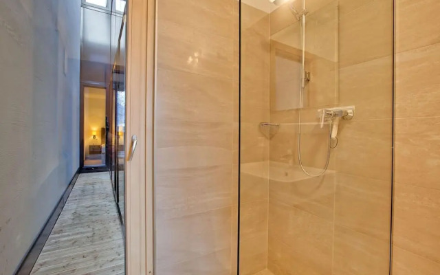 Apartment in Neukirchen by Ski Lift & Wellness