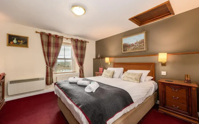The Red Admiral Hotel