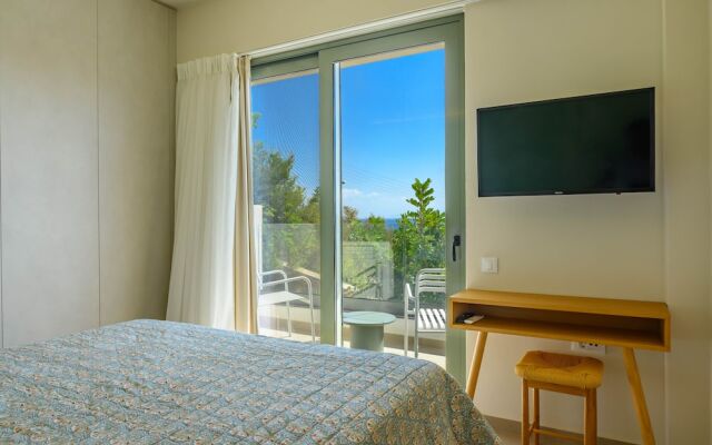 Roots Suites in Crete