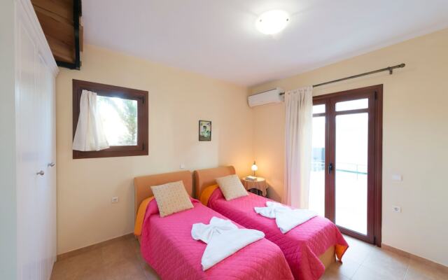 Odysseas Villa by LeaderStay
