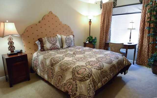 Traditional Touch By Signature Vacation Rentals