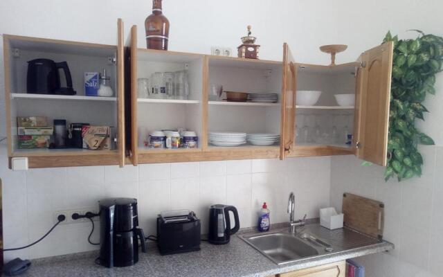 Arthur Albert Apartment