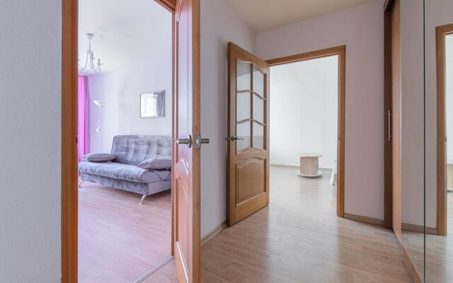 Welcome Home on Ligovsky Ave 105