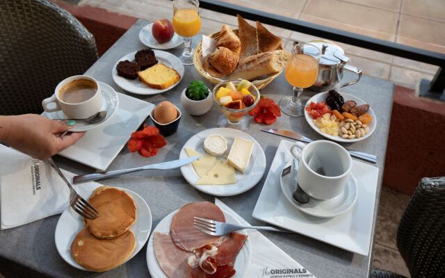 The Originals City, Relax'Otel, Le Barcarès