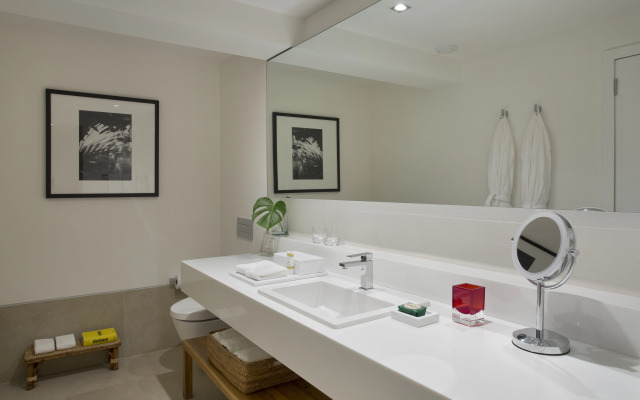 Marina All Suites Hotel