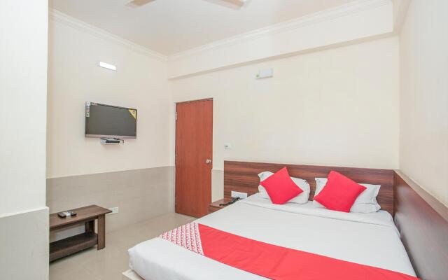 OYO 9251 NAR Comforts