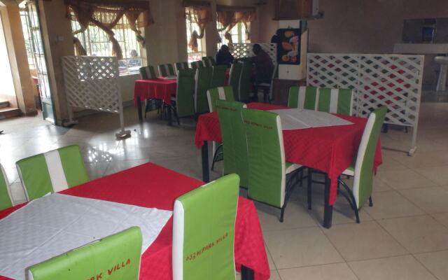 Shield Park Villa Hotel